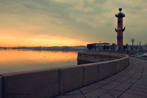 Всю ночь лил дождь