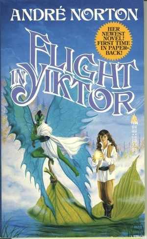 Читать Flight in Yiktor