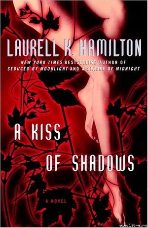 Читать A Kiss Of Shadows